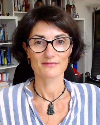 Photo of Dr Manuela Sapochnik, Psychologist, PsychD, HCPC - Clin. Psych.