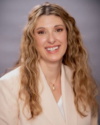 Photo of Roz Sheldon, Counselor, MSW, LIMHP , LCSW
