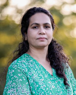 Photo of B Thomas, Clinical Social Work/Therapist, LLMSW, SSW