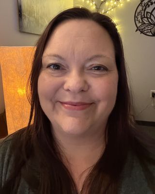 Photo of Shiona Shi Severson, Licensed Professional Counselor, MS, LPC
