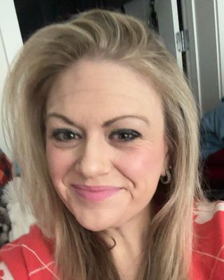 Photo of Nicole Kindt, Counselor, LPC, LCPC