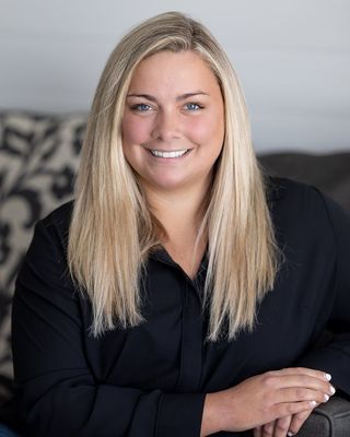 Photo of Nikki Lee