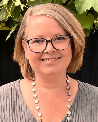Photo of Sarah Wilson - Sarah Wilson - Creative Arts Therapy, Counsellor, MA, AThR