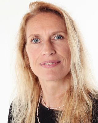 Photo of Ann Bracken, Psychotherapist in London, England