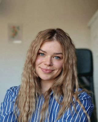 Photo of Karolina Orenczak, Psychotherapist, MBACP