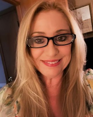 Photo of Emberly Lashley, Licensed Mental Health Counselor, LMHC, NCC
