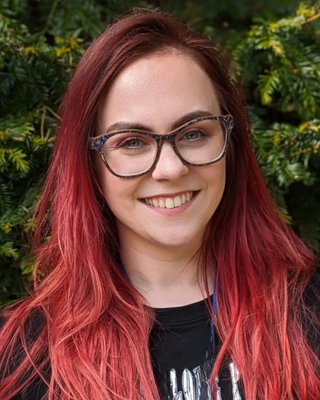 Photo of Kristyna Hallam, Psychotherapist, MBACP