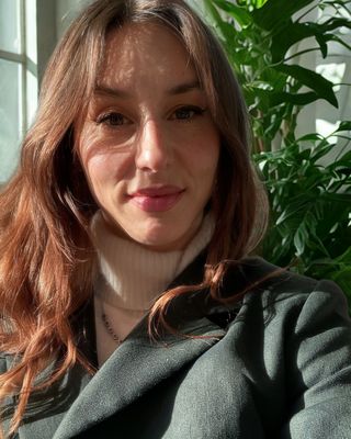 Photo of Jordan Karis Dixon, Psychotherapist, COSRT Accred