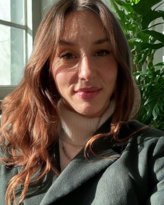 Photo of Jordan Jaziri, Psychotherapist, COSRT Accred