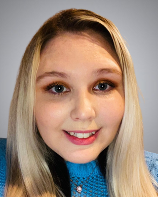 Photo of Jaclyn DeLauretis, Physician Assistant in Summit, NJ