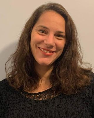 Photo of Amy Garrett, Counsellor in Rainham, England