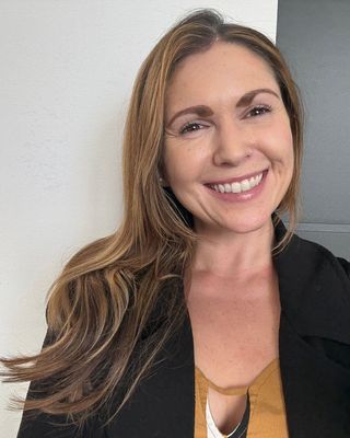 Photo of Allie Peyton, Marriage & Family Therapist, LMFT, CST, RYT-200