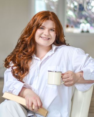 Photo of Hailey Kennedy, Registered Social Worker, MSW, RSW, BA, BEd