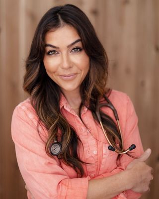 Photo of Lauren Prasek, Psychiatric Nurse Practitioner in Los Angeles, CA