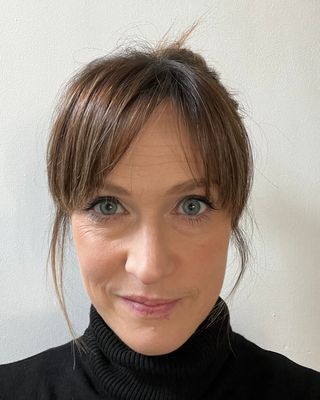 Photo of Helen Walls, Psychologist, PsychD, HCPC - Clin. Psych.