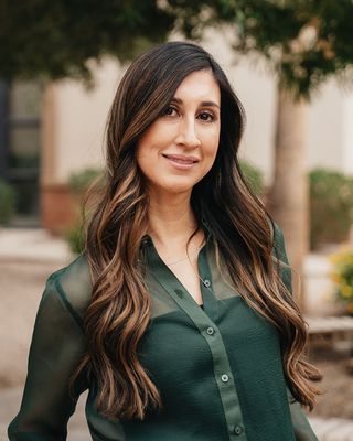 Photo of Erin Stone, Marriage & Family Therapist Associate, LAMFT