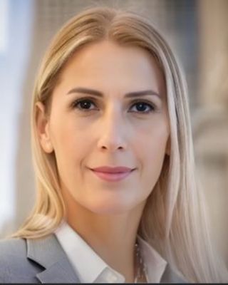 Photo of Gulay Ozcan, Counselor, LMHC