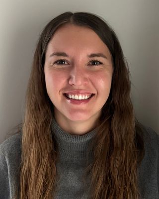 Photo of Haley Betzwiser, Clinical Social Work/Therapist, LSW