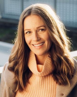 Photo of Laura Hemmerling, Counsellor in Kitsilano, Vancouver, BC