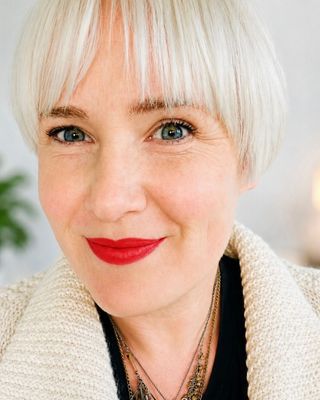 Photo of Emily Peach, Counsellor, DCounsPsych, MBACP