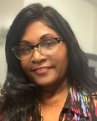 Photo of Tinya Holt, Clinical Social Work/Therapist, LCSW