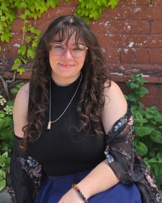 Photo of Sarah Fizer, Licensed Social Worker, MSW, LSW
