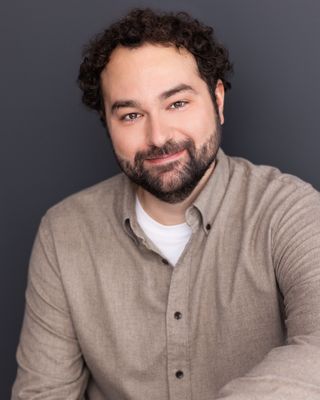 Photo of Aaron Blue Bigwood-Mallin, Registered Psychotherapist (Qualifying)