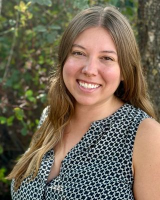 Photo of Lauren Menzies, Counsellor, MA, RCC