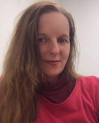 Photo of Anita Lennox, Counsellor, MNCPS Acc.