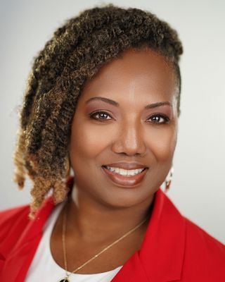 Photo of Rachel E Brown, Registered Mental Health Counselor Intern, MA, RMHCI