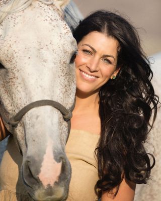 Photo of Bianca Zable, Marriage & Family Therapist Associate, AMFT, SEP, CYT