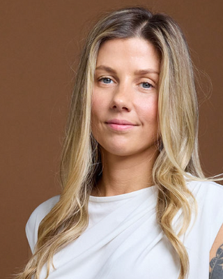 Photo of Natasha Sudenis - Natasha Sudenis I OCD, Anxiety & Eating Issues, Registered Psychotherapist (Qualifying), MA