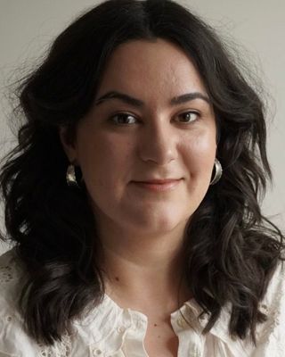 Photo of Miriam Devine, Counsellor, MBACP