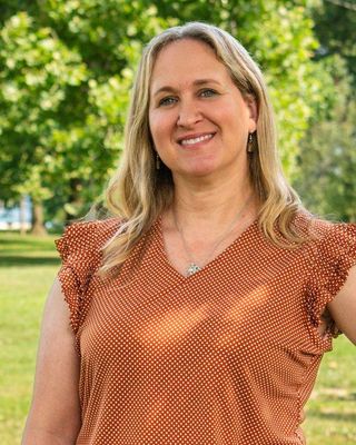 Photo of Sara W Floreth, Counselor, MA, LPCCS, CGT