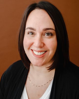 Photo of Lindsy Rivera, Counselor, LSW, LPCC-S, ATR-BC, LPAT