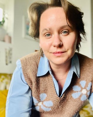 Photo of Jo Hazelton, Licensed Professional Counselor Candidate, MA, LPCC