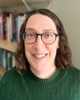 Photo of Dr Rachel Thomas, Psychologist, DCounsPsych, HCPC - Couns. Psych.