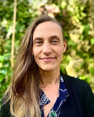 Photo of Taina Lyons, MA
