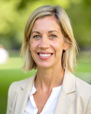 Photo of Elle Allaire, Counselor, LMHC