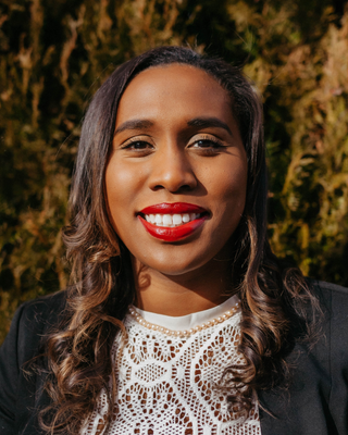 Photo of Alanna Montalvan, Psychiatric Nurse Practitioner, PMHNP