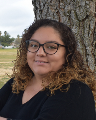 Photo of Elizabeth Madrid, Marriage & Family Therapist, LMFT
