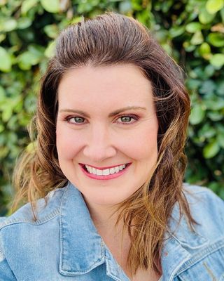 Photo of Caitlin Bernard-Vincent, Clinical Social Work/Therapist, LCSW