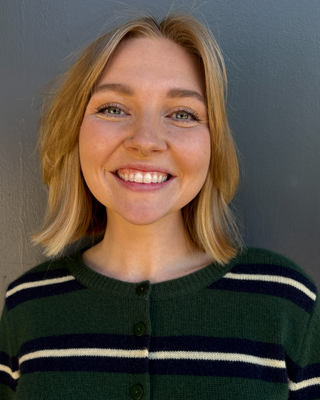 Photo of Aria Kenney, Marriage & Family Therapist, MA, LMFT