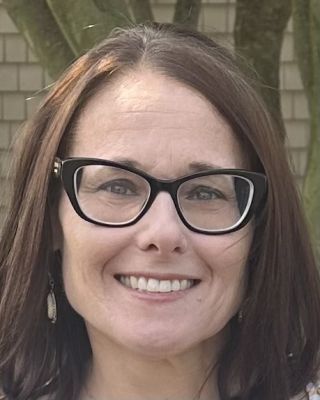 Photo of Marie Kearns, Licensed Mental Health Counselor, MA, LMHC