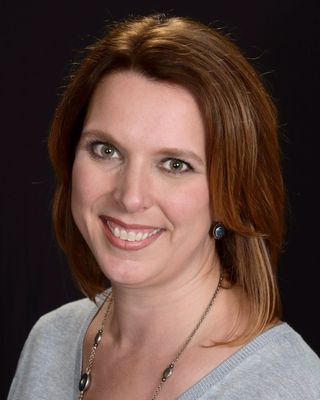 Photo of Erin Triola, Creative Arts Therapist, LCAT, MT-BC, CCTP