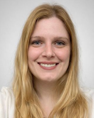 Photo of Ioana Radu, Psychologist, PsyD