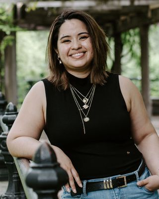 Photo of Geri Lopez, Licensed Professional Counselor, LPC, CCTSI, CYT-200