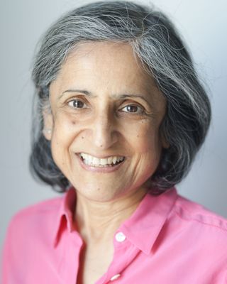 Photo of Aisha Latif, Psychotherapist, UKCP Trainee