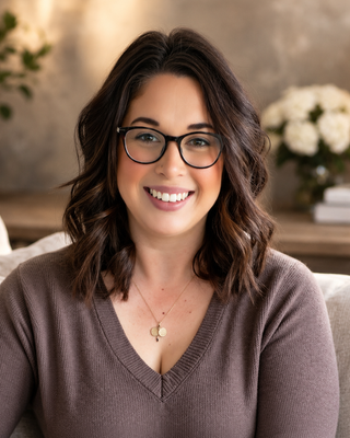 Photo of Delayna Choat - Delayna Choat, LMFT, Individual & Couples Therapy, Marriage & Family Therapist, LMFT