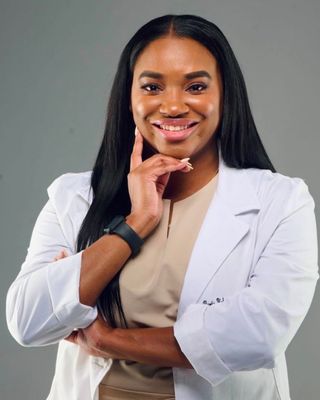Photo of Alexis Holmes, Psychiatric Nurse Practitioner, APN-NP